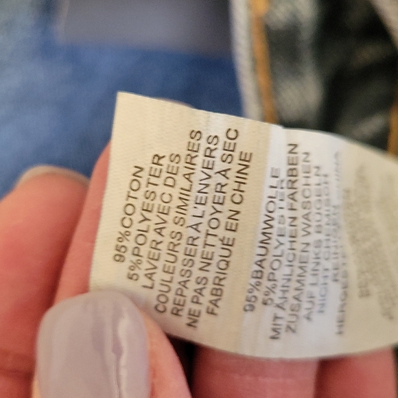 NWT PrettyLittleThing Vintage Wash Split Hem Jean - Picture 13 of 16